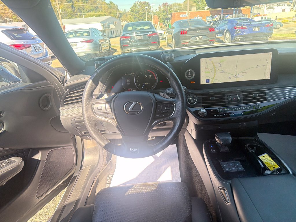 Used 2023 Lexus LS 500 F Sport AWD/4WD image 14