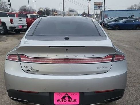 Used 2017 Lincoln MKZ Reserve w/ Luxury Package image 9