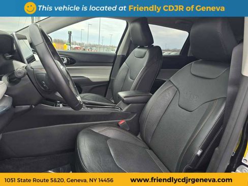 Used 2022 Jeep Compass Limited image 16