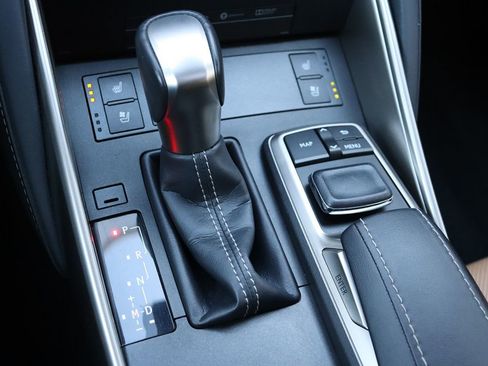 Used 2020 Lexus IS 300 w/ Premium Package image 30