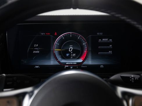 Used 2022 Mercedes-Benz G 63 AMG 4MATIC image 32