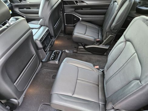 New 2026 Jeep Grand Wagoneer L Limited AWD/4WD image 26