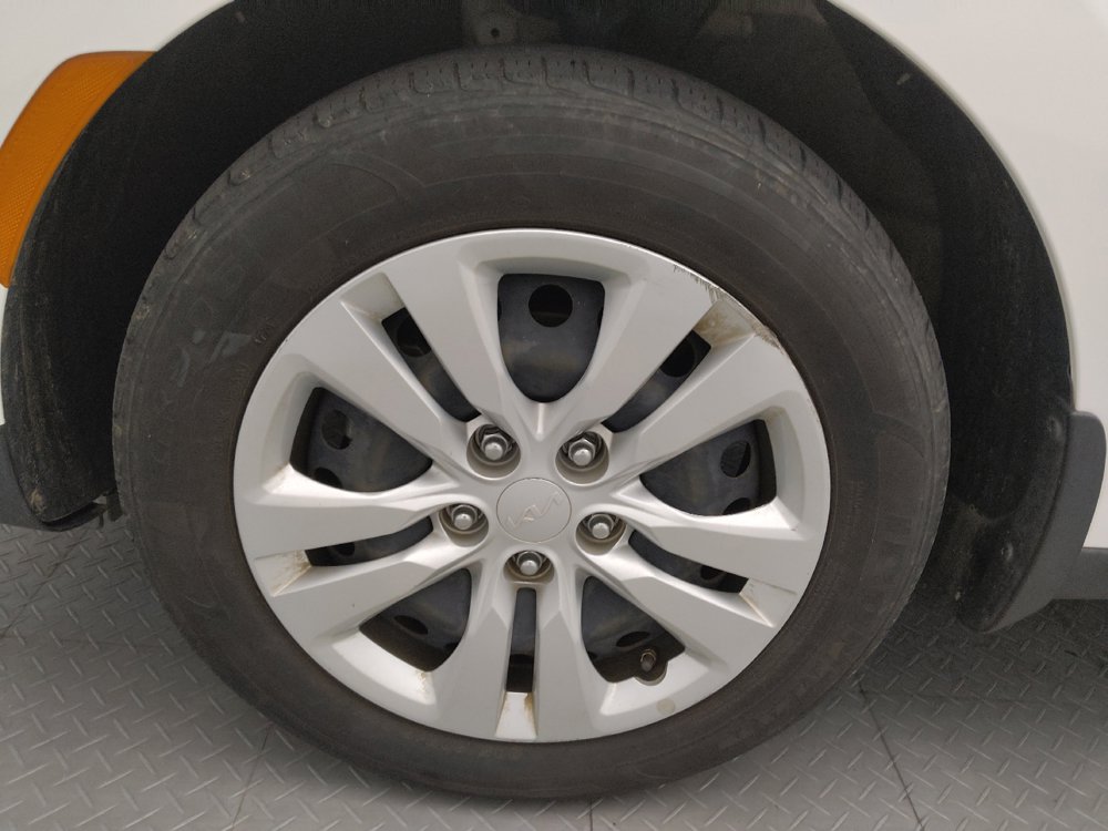 Used 2022 Kia Soul LX FWD image 31