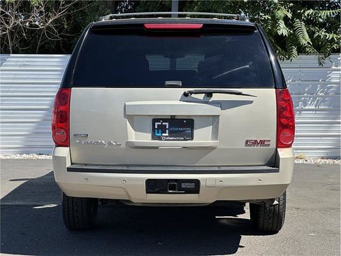 Used 2012 GMC Yukon XL SLE w/ Convenience Package AWD/4WD image 11