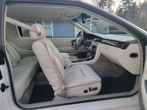 Used 2002 Cadillac Eldorado ESC w/ Preffered Equipment Group image 17