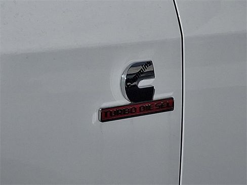 Used 2023 RAM 3500 Tradesman w/ Chrome Appearance Group image 32