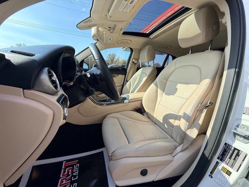 Used 2019 Mercedes-Benz GLC 300 4MATIC Coupe image 17