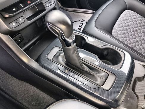 Used 2022 Chevrolet Colorado Z71 image 19