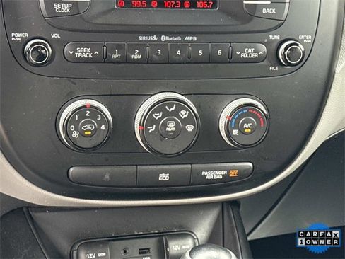 Used 2015 Kia Soul + image 20