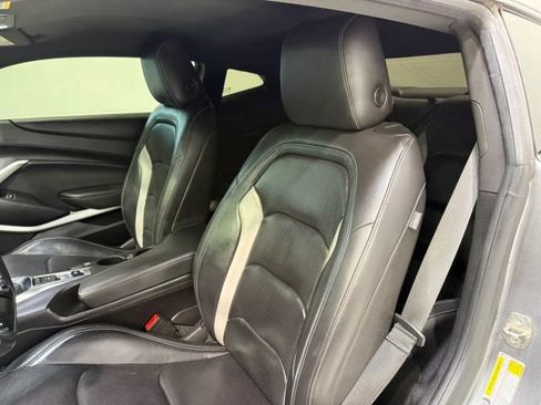 Used 2021 Chevrolet Camaro LT RWD image 21