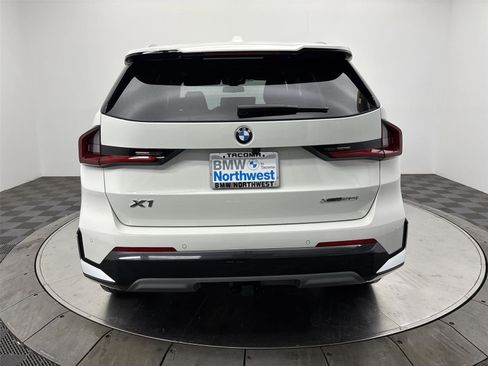 New 2026 BMW X1 xDrive28i w/ Technology Package AWD/4WD image 15