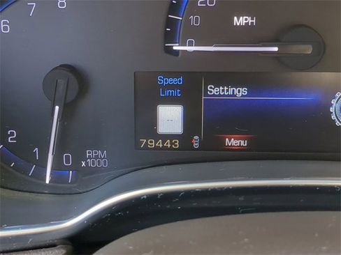 Used 2015 Cadillac SRX Luxury w/ Driver Awareness Package image 35