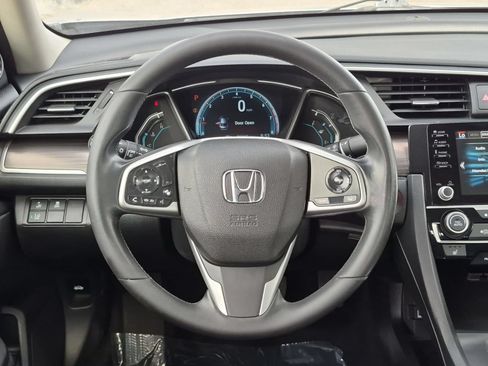 Used 2019 Honda Civic EX image 13