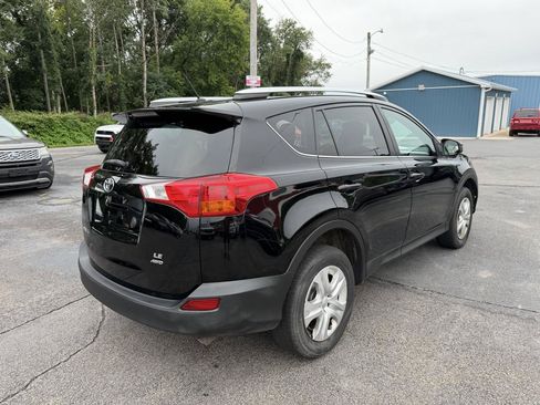 Used 2014 Toyota RAV4 LE AWD/4WD image 5