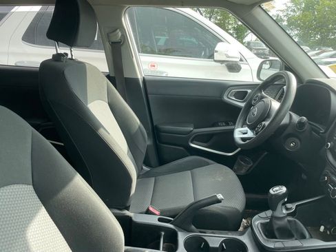 Used 2020 Kia Soul LX FWD image 8