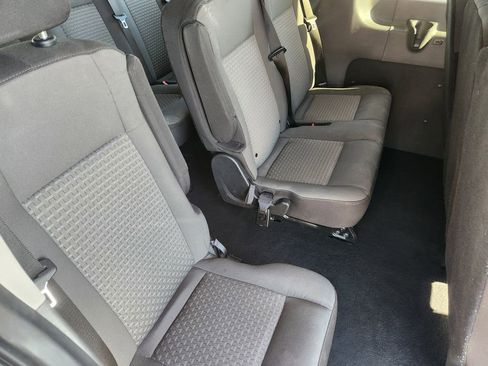 Used 2023 Ford Transit 350 XLT image 31