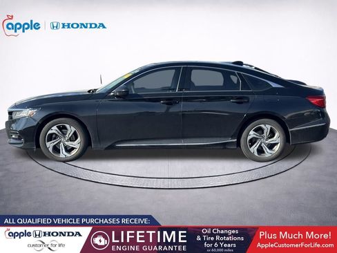 Used 2018 Honda Accord EX image 4