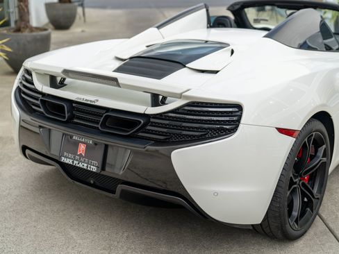 Used 2016 McLaren 650S Spider RWD image 15