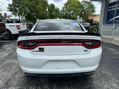 Used 2015 Dodge Charger R/T w/ Plus Group RWD image 7