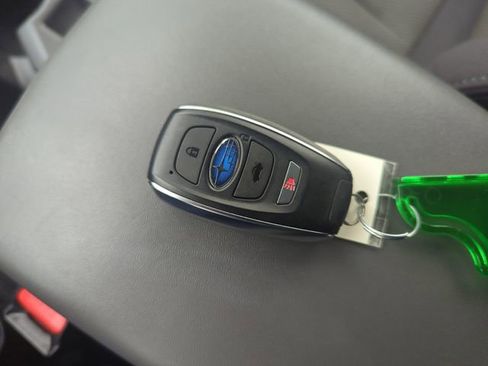 Used 2024 Subaru Crosstrek 2.0i Premium image 32