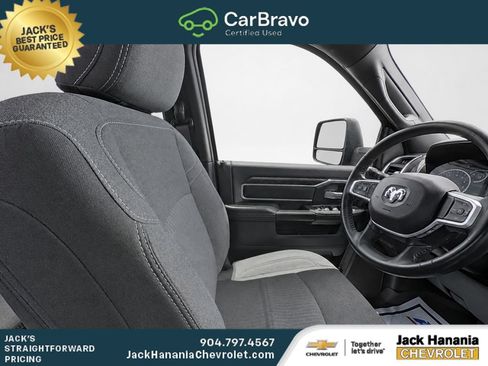 Used 2024 RAM 2500 Big Horn w/ Night Edition AWD/4WD image 9