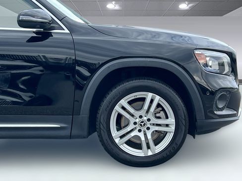 Used 2023 Mercedes-Benz GLB 250 image 34