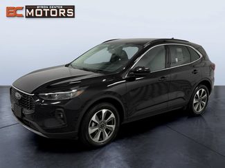Used 2025 Ford Escape Platinum AWD/4WD video 1