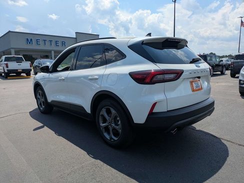 Used 2025 Ford Escape ST-Line w/ Tech Pack #1 FWD image 6