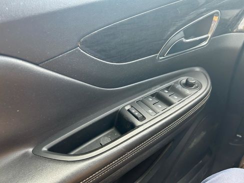 Used 2014 Buick Encore FWD image 28