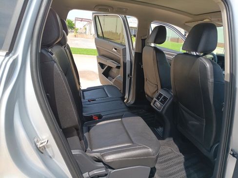 Used 2018 Volkswagen Atlas SEL image 16