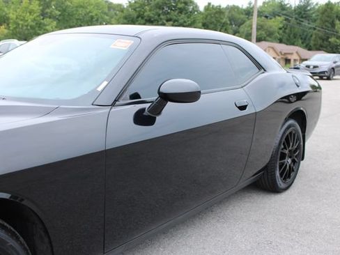 Used 2017 Dodge Challenger SXT RWD image 38