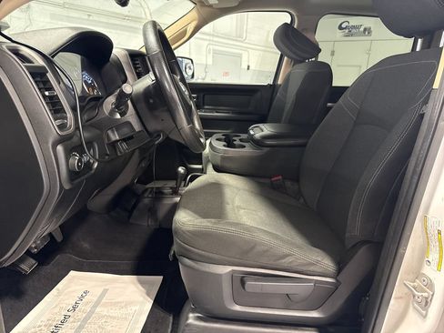 Used 2019 RAM 2500 Tradesman AWD/4WD image 25