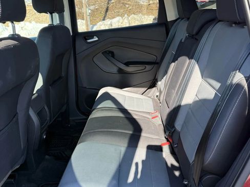 Used 2014 Ford Escape SE image 14