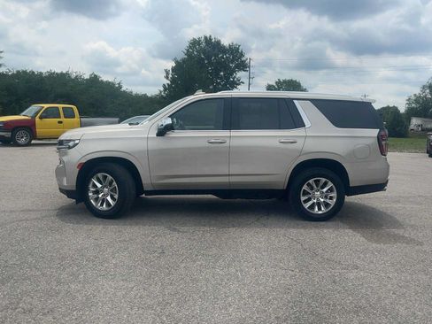 Used 2021 Chevrolet Tahoe Premier AWD/4WD image 3