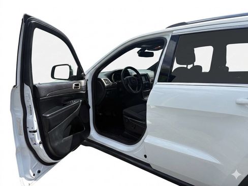 Used 2014 Jeep Grand Cherokee Laredo w/ Quick Order Package 23E image 11