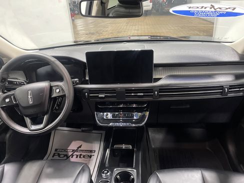 Used 2023 Lincoln Corsair FWD image 25