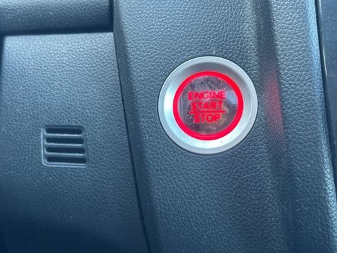 Used 2018 Honda Fit EX image 22