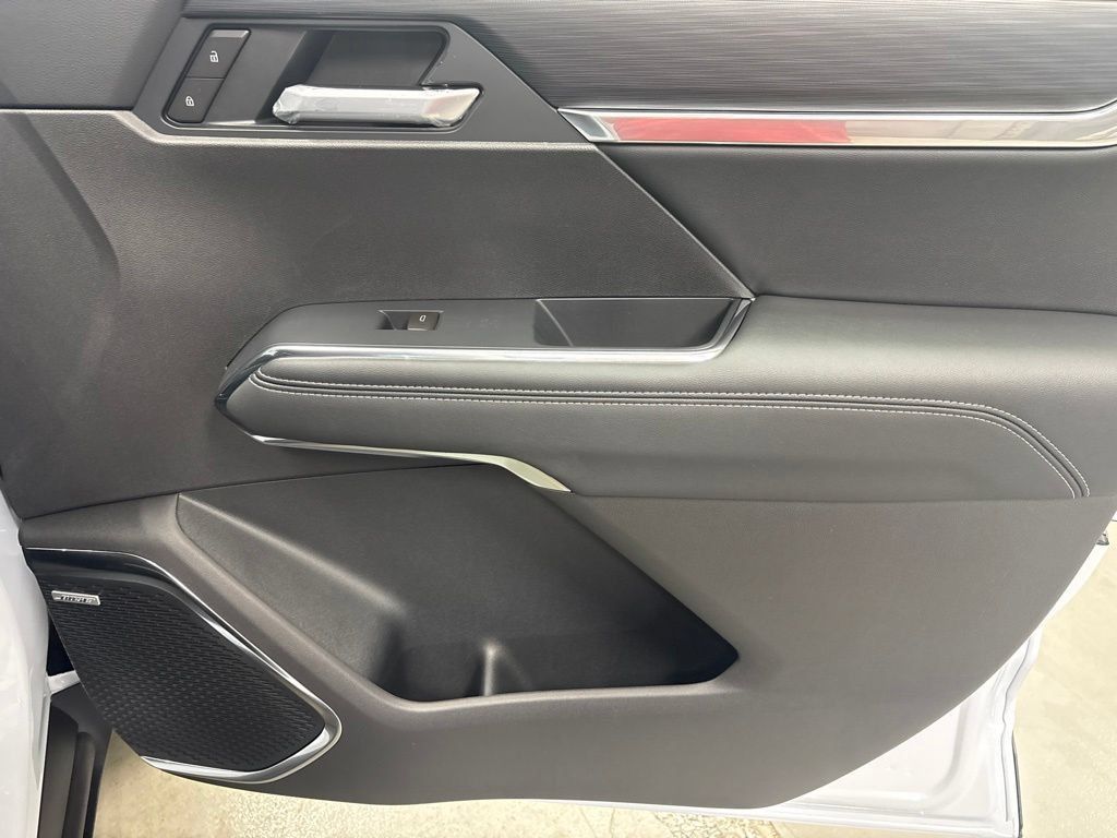 New 2027 GMC Acadia Elevation w/ Elevation Premium Package FWD image 8