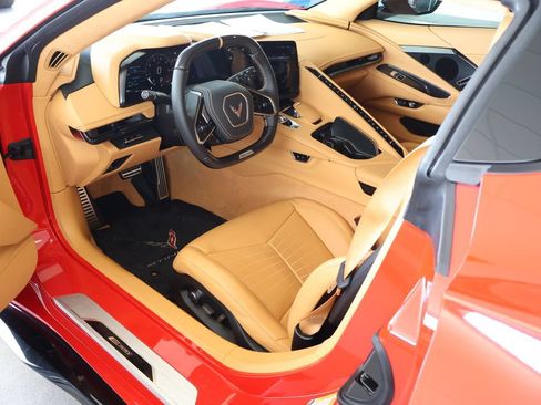 Used 2025 Chevrolet Corvette E-Ray w/ Stealth Interior Trim Package AWD/4WD image 19