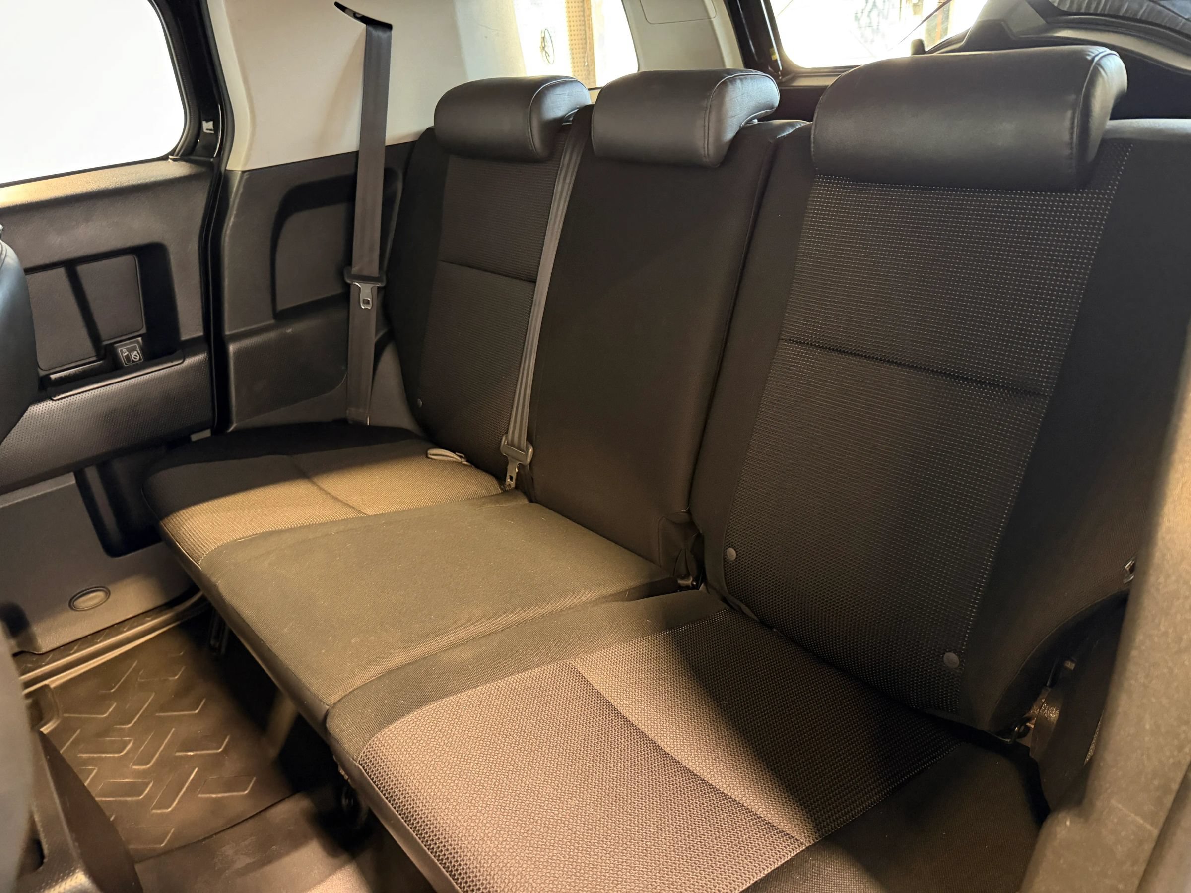 Used 2007 Toyota FJ Cruiser 4WD w/ Convenience Pkg image 20