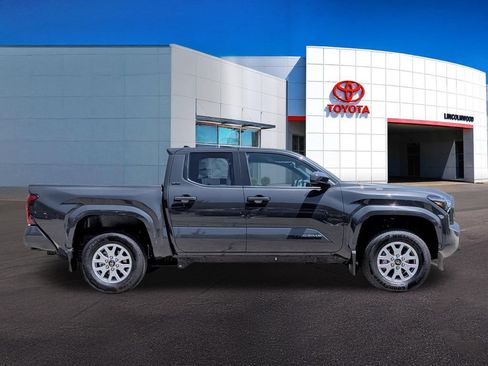 New 2026 Toyota Tacoma SR5 AWD/4WD image 8