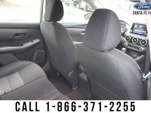 Used 2024 Nissan Sentra SV FWD image 26