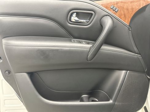 Used 2019 INFINITI QX80 Luxe w/ Cargo Package RWD image 9