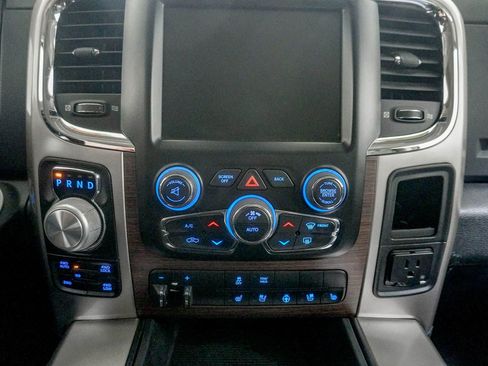 Used 2015 RAM 1500 Laramie w/ Convenience Group AWD/4WD image 23