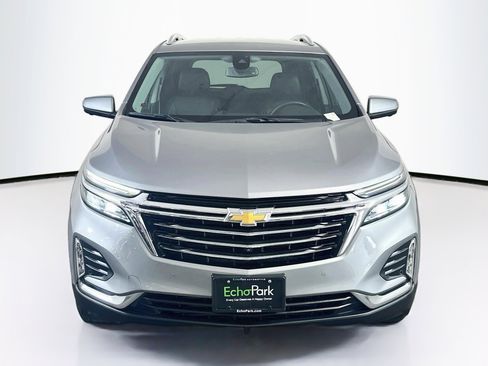 Used 2024 Chevrolet Equinox Premier FWD image 2