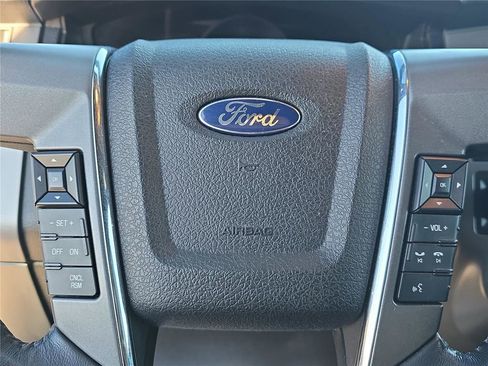 Used 2015 Ford Expedition Platinum image 24