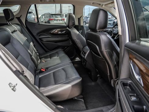 Used 2019 GMC Terrain Denali w/ Advanced Safety Package image 21