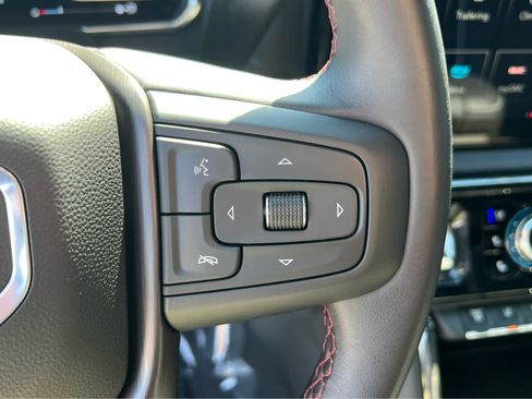Used 2025 GMC Sierra 2500 AT4X AWD/4WD image 35