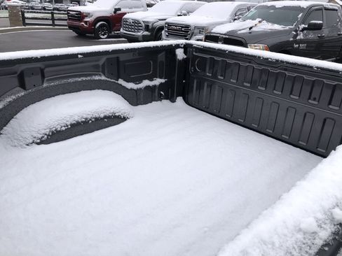 Used 2025 RAM 1500 Big Horn image 17