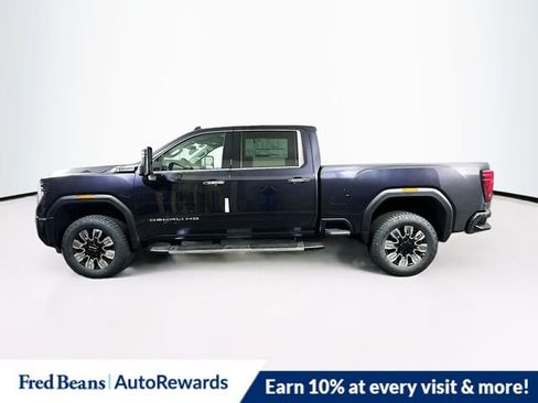 New 2026 GMC Sierra 3500 Denali w/ Denali Reserve Package image 3